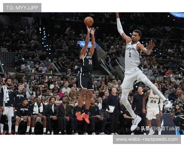 文班亚马场均3.8盖帽领跑盖帽榜,萨博尼斯14板领衔篮板 文班亚马场均3.8盖帽领跑盖帽榜,萨博尼斯14板领衔篮板