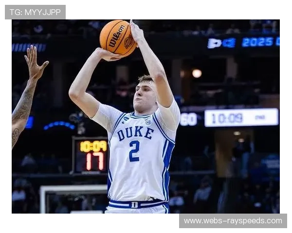 弗拉格年终大战27分6篮板，成历史第二年轻参赛球员